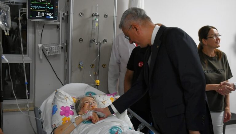 bakan memisoglu acikladi 11 yaralinin tedavisi suruyor qwOqhtIi
