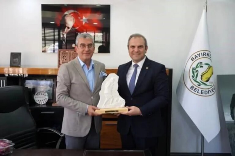 chp heyeti bayirkoy belediyesini ziyaret etti FiRJHmBz