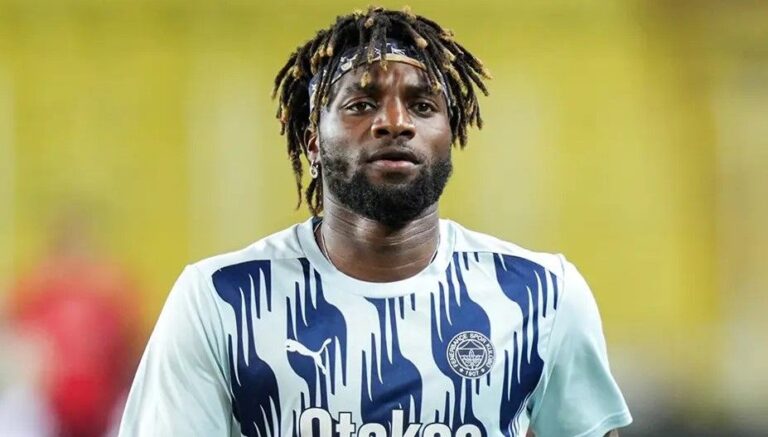 fenerbahceden olayli ayrilmisti maximinin yeni adresi cok sasirtti 1AK3271d