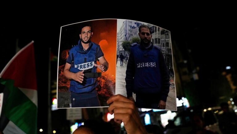 fransa 6 gazeteciyi olduren israil saldirisini kinadi ayKNPGTJ