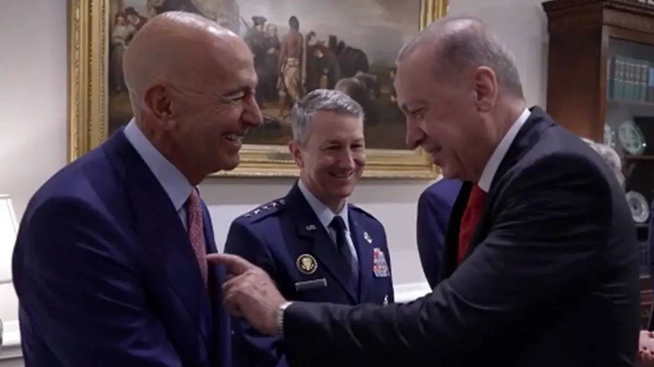 erdogan ve abdli temsilci tom barrack arasinda kravat diyalogu turkiyeden verecegim g8rGeSmO