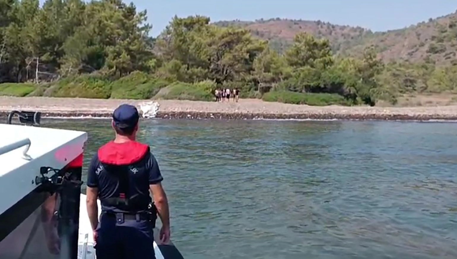 İzmir’de 56 düzensiz göçmen yakalandı izmirde 56 duzensiz gocmen yakalandi 2syiAvw6