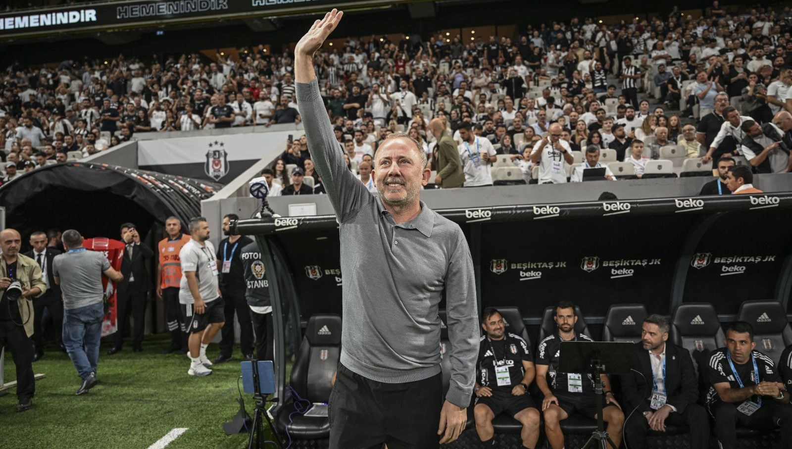 sergen yalcindan basaksehir sonrasi carpici aciklama bunu yapmak cok zordur JVz3WDfs