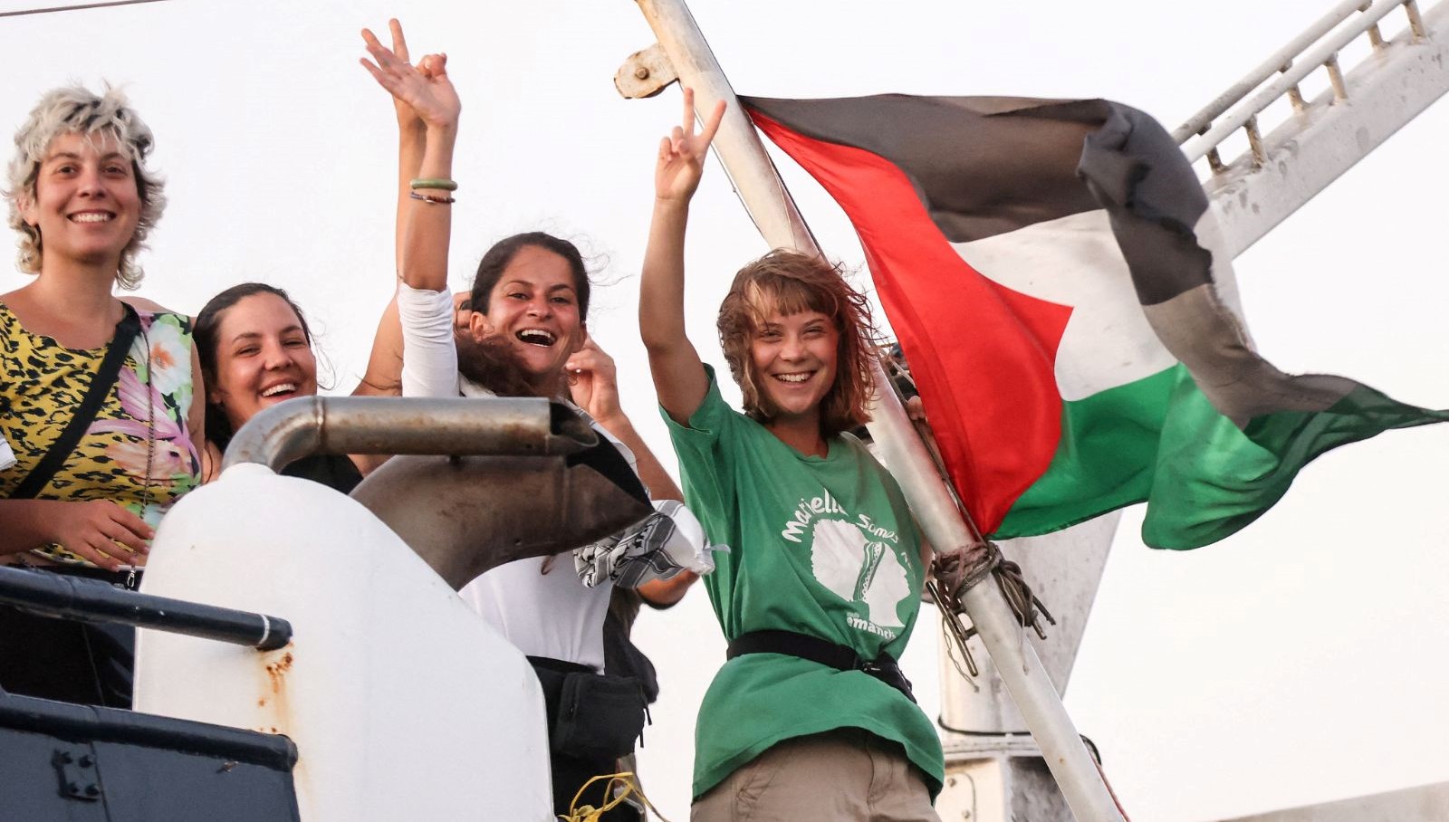 Sumud Filosu, Gazze yolunda: Yüksek risk bölgesine iki gün kaldı sumud filosu gazze yolunda yuksek risk bolgesine iki gun kaldi ZSAbfmAR