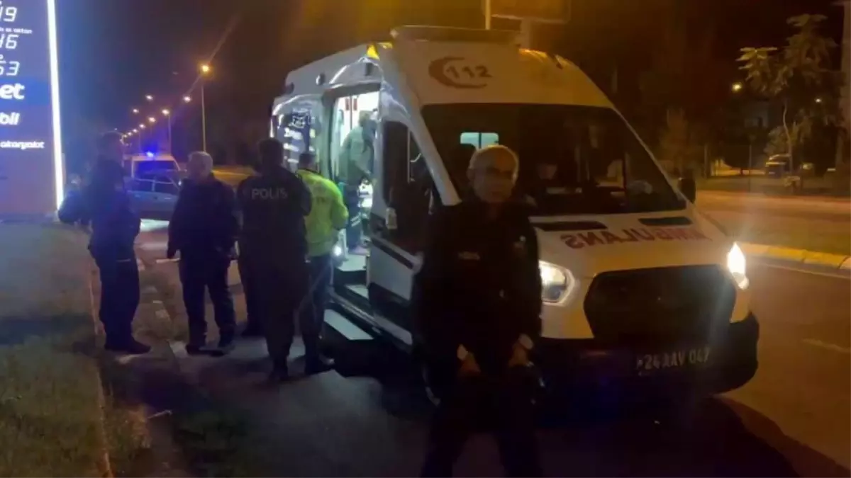 erzincanda trafik kazasi iki surucu yaralandi pMv51zJC