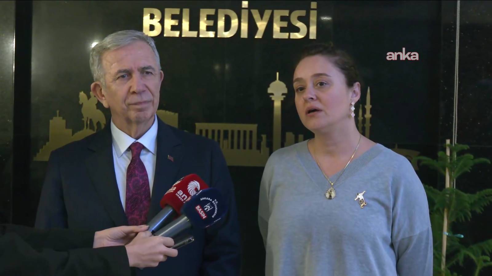 Mansur Yavaş’ı ziyaret eden Yasemin Minguzzi: Umarım sokaklardaki canilerden kurtuluruz