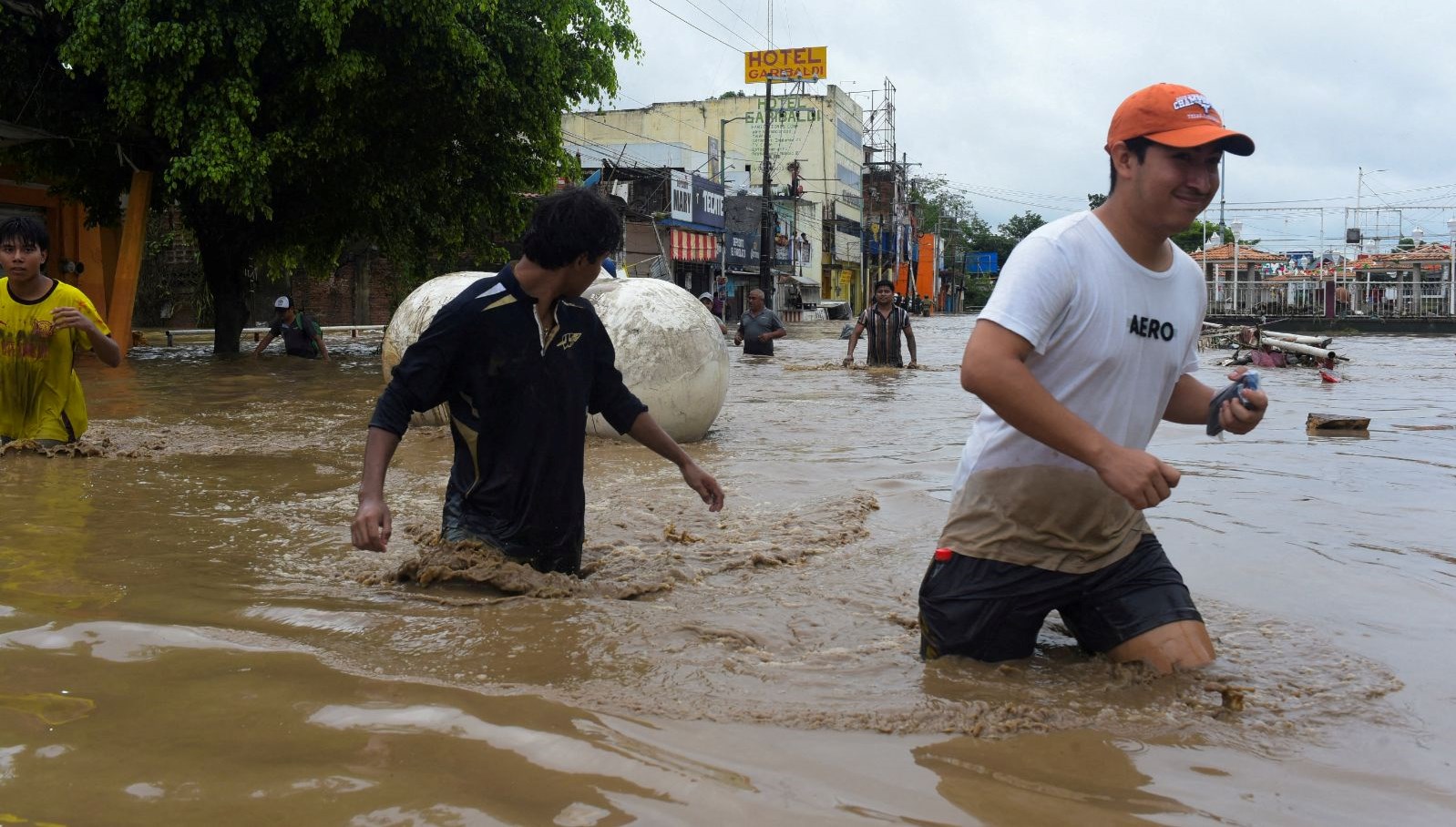 meksikada selin bilancosu agir 23 kisi hayatini kaybetti 9gRQzMBG