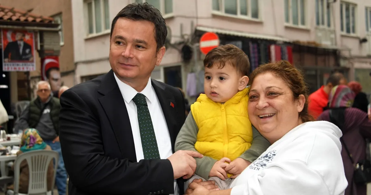 bursa osmangazide baskan aydindan hocahasana ziyaret qjPbO1B8.webp