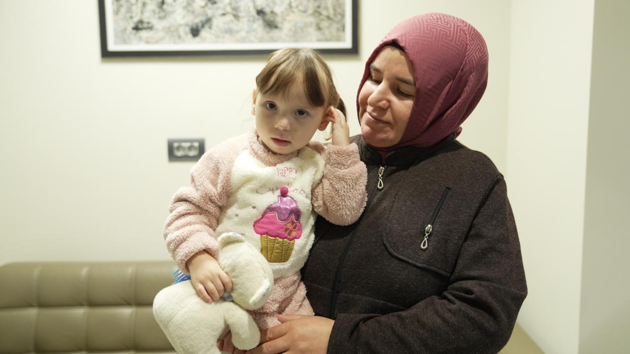 karaciger yetmezligiyle dogdu annesinin fedakarligiyla hayata tutundu UffpEQK5.jpg