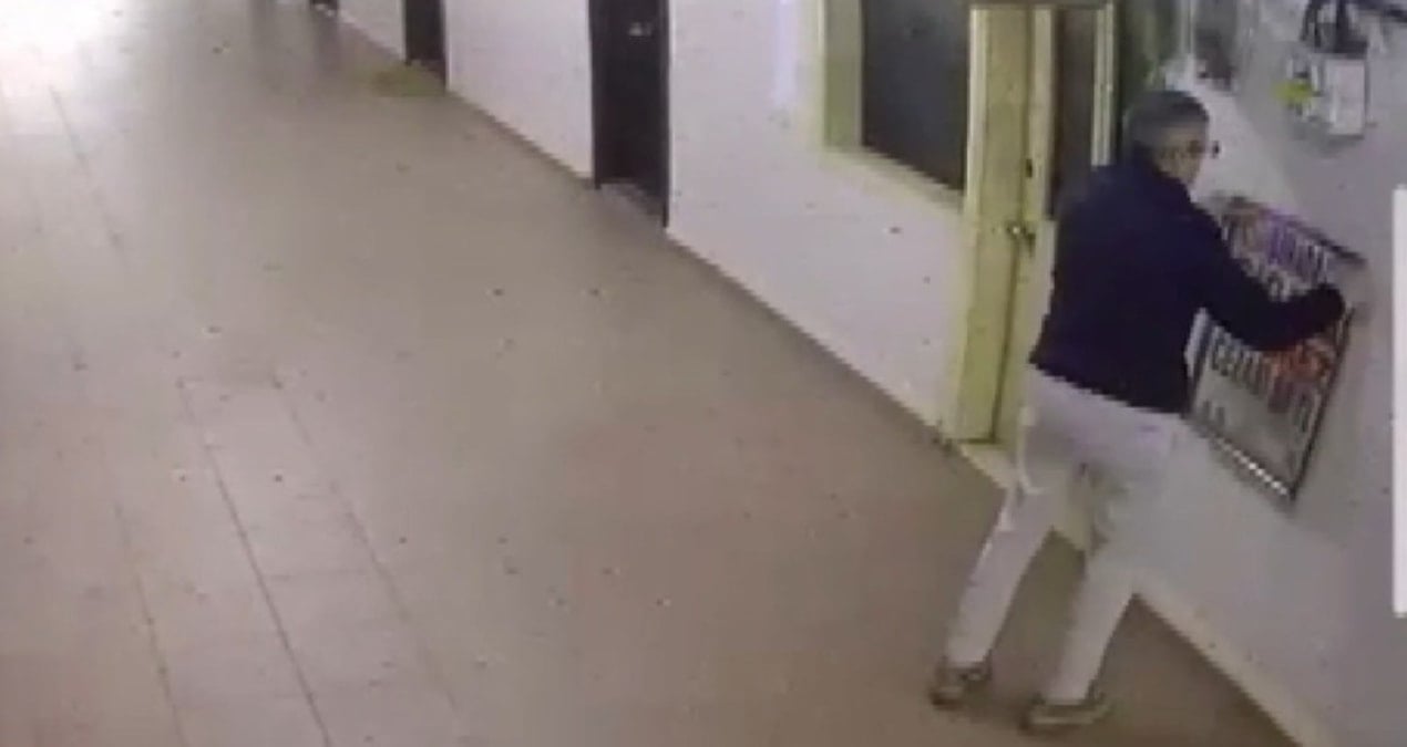 İstanbul’da film gibi soygun: Duvarı delip 1,7 milyon TL’lik saati çaldılar