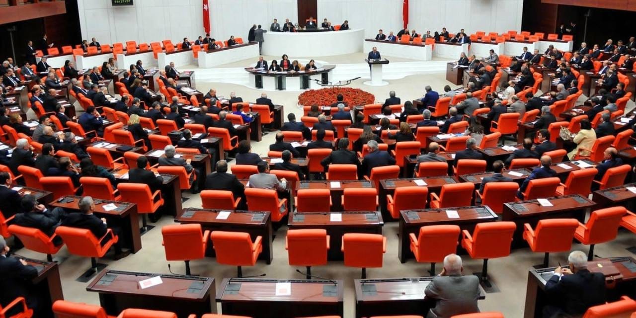 Meclis koridorları fokur fokur! AKP’li vekilin söyledikleri bomba etkisi yaratır