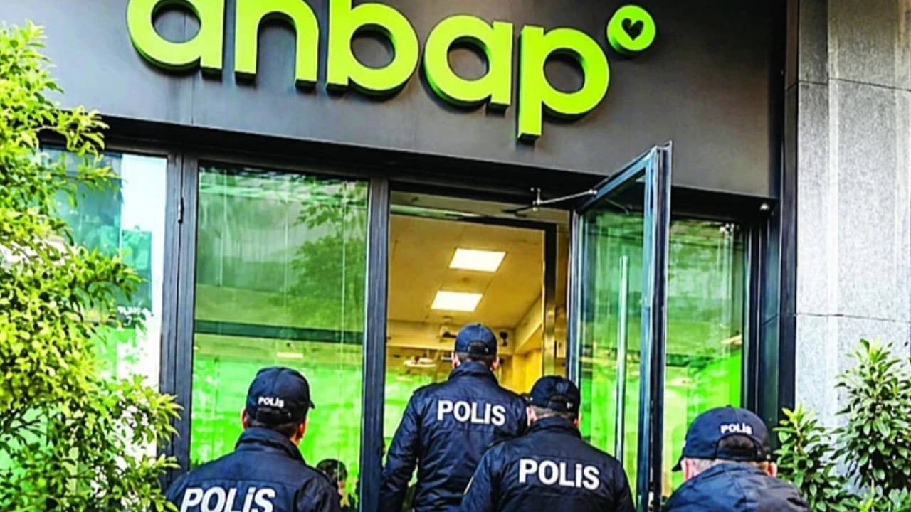 Ahbap soruşturmasında bir gözaltı daha: 400 bin euroluk transfer iddiası! Ahbap sorusturmasinda bir gozalti daha 400 bin euroluk transfer iddiasi 6jElKVeY