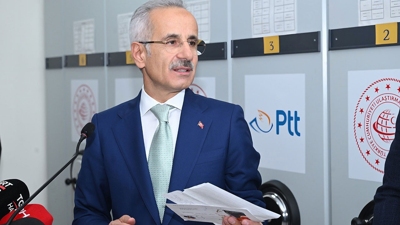 Bakan Uraloğlu: PTT’nin elektrikli skuterleri Dünya’nın çevresini 260 kez dolaşacak mesafeye ulaştı Img