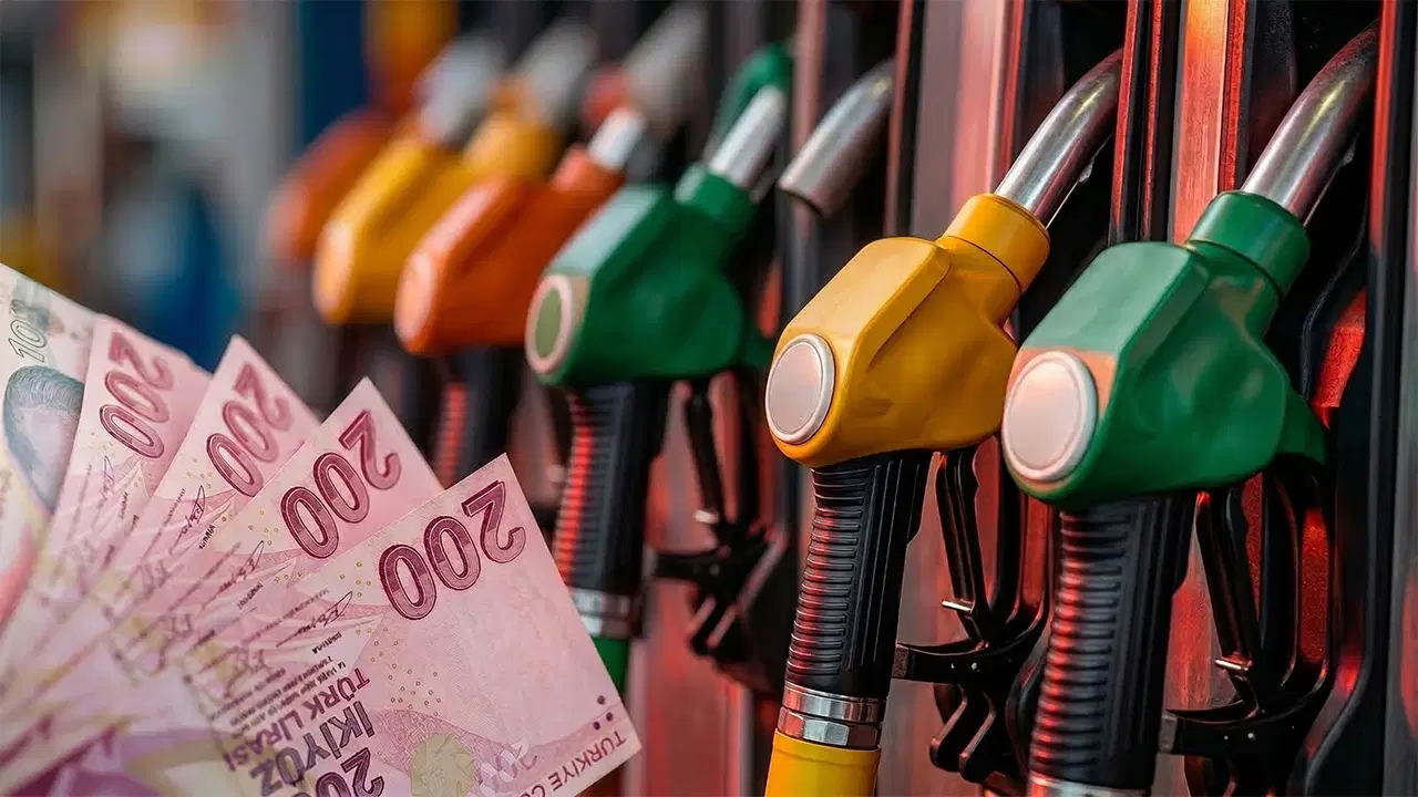 Akaryakıtta zam yağmuru durmuyor: Benzin fiyatlarında yeni artış yolda Img