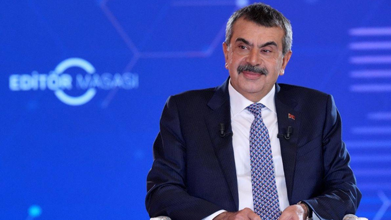 Okullarda çocuklara bir öğünü çok gören Bakan Yusuf Tekin üstüne bir de teşekkür bekliyormuş Img
